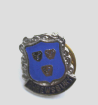 Town of Shrewsbury Crest Shropshire England Collectible Pin Pinback Vintage - £11.85 GBP
