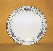 Tabletops Unlimited Royal Bouquet 4 Dinner Plates - $19.99