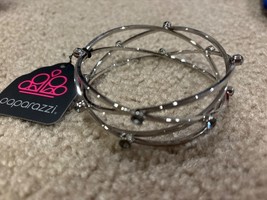 Paparazzi Jewelry Bracelet -Brand new - $3.50