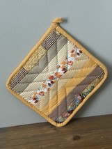 VTG 60s Handmade Yellow Strawberry Quilt Hot Pad Hanging Potholder Farmh... - $268.68 MXN