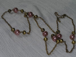 Estate LONG Goldtone Chain with Metallic Light Rose Pink &amp; Etched Greenish Metal - £6.85 GBP