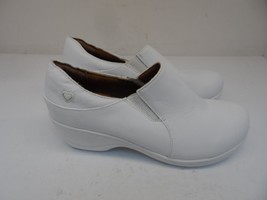 Nurse Mates Women&#39;s Kate Leather Slip-On Clog White Size 8.5M - £28.47 GBP