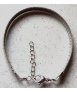 Textured Omega Bracelet in Stainless Steel 9.50 Grams Size 7.5-9.25&quot; - £10.18 GBP