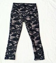 Fabletics POWERHOLD Camouflage Leggings Cropped Size XS Excellent Condition - £7.43 GBP