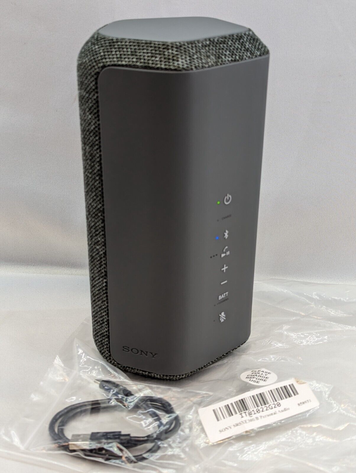 OPEN BOX Sony SRS-XE300 Portable Waterproof Bluetooth Speaker SRSXE300 - Black - $89.99
