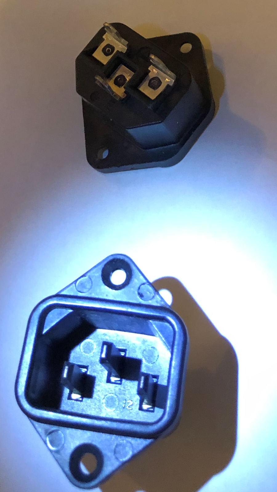 eac307 eac313 6a 250v 49s6 ac receptacle   - $3.47