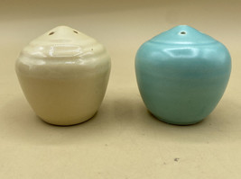 Bauer La Linda Salt Pepper Shakers Turquoise &amp; Yellow Short 2.25” - £20.59 GBP