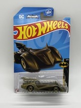 2023 Hot Wheels Batmobile Gold 137/250 Batman 4/5 DC Batman - £1.86 GBP