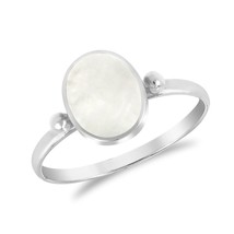 Simply Stunning Oval Shaped White Seashell Sterling Silver Band Ring-8 - £11.39 GBP