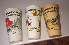 Warner Bros. 1979 Promo Plastic Cups Foghorn, Yosemite, Daffy &amp; Porky Lo... - £18.16 GBP