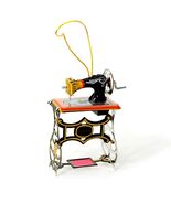 TIN TOY SEWING MACHINE CHRISTMAS TREE ORNAMENT 3&quot; Retro Vintage Style NE... - €11,09 EUR