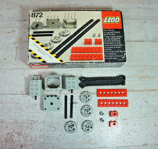 LEGO Set 872 Gear Block Motor Chain Link Set w Box Vtg *BROKEN PIECE READ* - $28.44