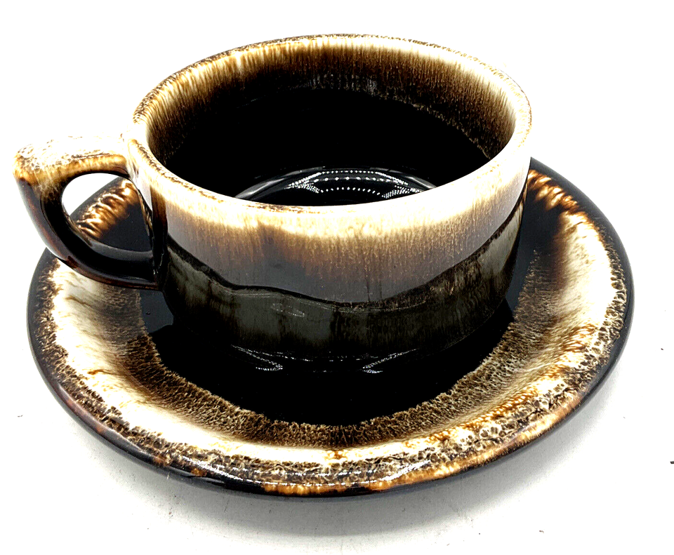 Vintage Pfaltzgraff Gourmet Brown Drip Cup and Saucer Castle Backstamp EUC - $4.94