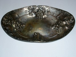 Regency Plate E P on Copper Serving Tray Grapes Vintage 1000 - £27.48 GBP