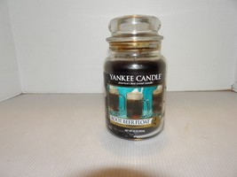 Yankee Candle 22 Ounce 1 Wick Glass Jar Candle-ROOT Beer Float - £28.10 GBP