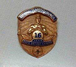 National Safety Council 16 Year Safe Driver Award Pin Badge Enamel Green Cross - £35.45 GBP