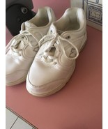 New Balance White Sneakers Size 8 - $300.01 MXN