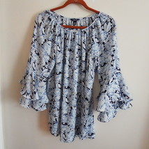 Chaps Womens Blue/White Floral Top L - $472.40 MXN
