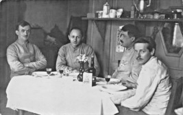 GERMAN ? WW1 SOLDIERS SITTING AT TABLE DRINKING WINE-PHOTO POSTCARD - £5.50 GBP