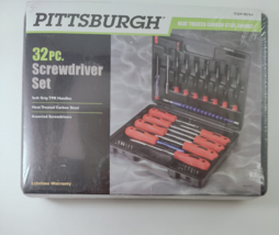 Pittsburgh 32 pc Screwdriver Set w/Plastic Case Soft Grip Handles Carbon Steel - £13.50 GBP