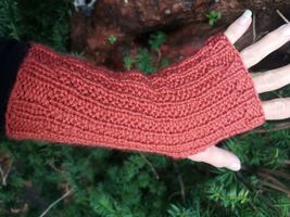 new Sustainable Recycled Plastic Warm Handmade Fingerless Knit Gloves Ar... - £26.74 GBP