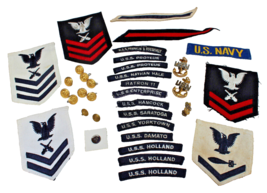 37 Lot Vintage Wwii Navy Naval Buttons Patches Badges Pins Uss Rockers Discharge - £29.09 GBP