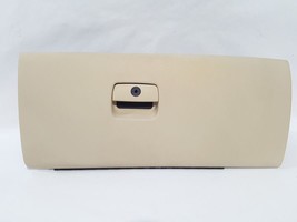 Tan Glove Box Assembly OEM 2007 Cadillac Escalade  - $398.52 MXN