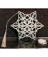 Lenox 2004 Annual Christmas Ornament White Winter Snowflake   - $363.68 MXN