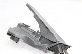 15-18 VOLKSWAGEN PASSAT Gas Pedal F150 image 2