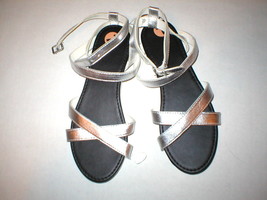 New Womens Hollister Small S 7 8 Sandals Wrap Silver White Metallic Cros... - £22.15 GBP