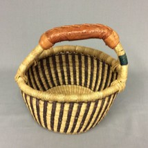 Small 8 In Bolga Basket Market Brown &amp; Natural Goat Leather Wrapped Handle - £13.96 GBP
