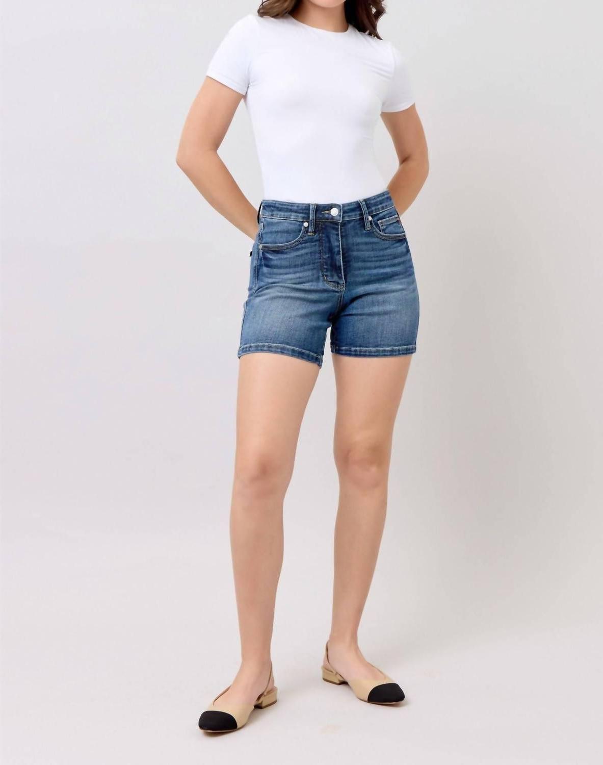 Judy Blue Mid Rise Tummy Control Mid Length Denim Short Size 2X - $51.48