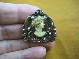 (CS24-6) ROMAN Lady white + burgundy oval CAMEO brass Pin Pendant Jewelry brooch - £21.65 GBP