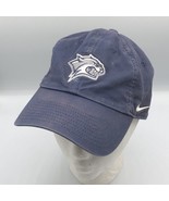 University New Hampshire Wildcats Nike Blue Strapback Logo Hat Cap NCAA - $467.49 MXN