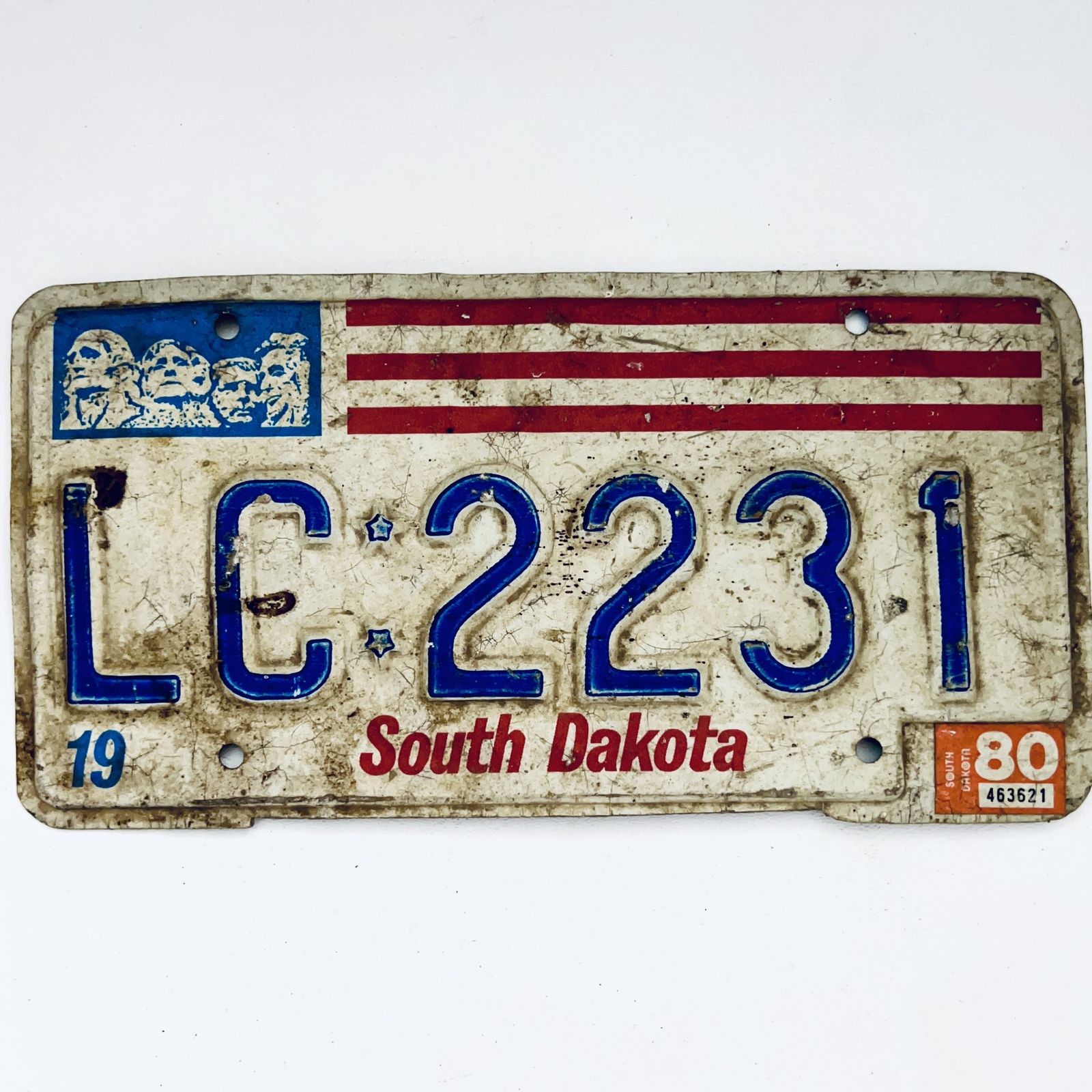 1980 United States South Dakota Base Passenger License Plate LC:2231 - $11.87