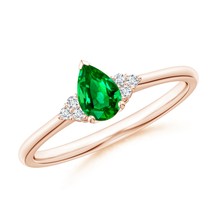 ANGARA Lab-Grown Ct 0.4 Emerald Solitaire Ring with Diamond Accents in 14K Gold - £686.92 GBP