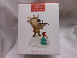 Hallmark Keepsake &quot;Festive Fiddler&quot; 2023 Sound Ornament NEW - $222.06 MXN