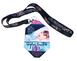 official taylor swift 1989 tour vip lanyard and lenticular holographic laminate - £70.24 GBP