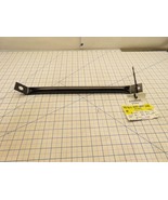 GM 84319820 Rear Bumper Bracket Right RH General Motors - $790.97 MXN