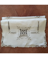 Vintage Fleur de Lis Cutouts Embroidery Table Cloth 42x16 Inch - €10,47 EUR