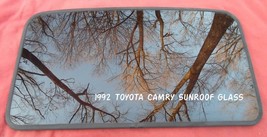 92 93 94 95 96 Toyota Camry Oem Sunroof Glass Panel No Accident Free Shipping - £215.80 GBP