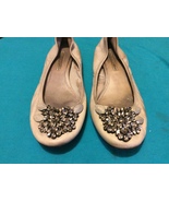 VERA WANG LAVENDER WOMENS FLATS - BEIGE with RHINESTONES - Size 8.5 US  - $52.50 CAD