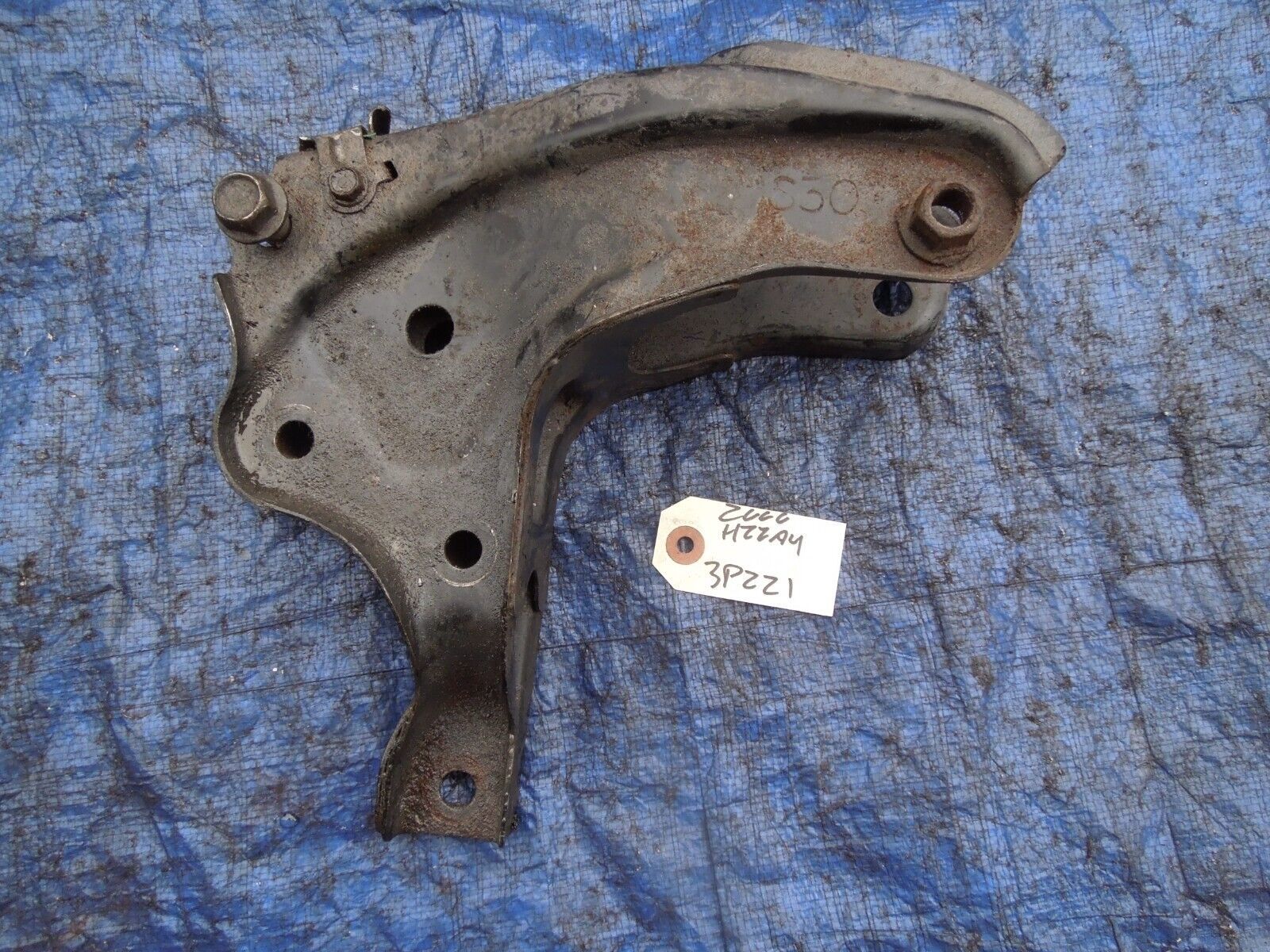 97-01 Honda Prelude H22A4 VTEC rear engine bracket manual transmission O... - $79.99