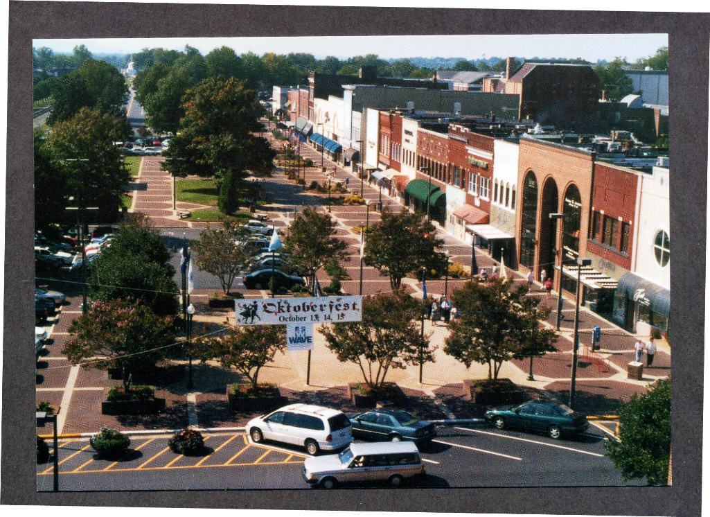 1998 Postcard Union Square Downtown Hickory North Carolina Oktoberfest