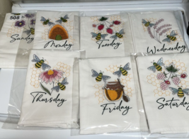 Dishtowels Honeybees Lot Of  7  Dish Towels 1 00% Cotton Machine Embroidered NEW - £50.80 GBP
