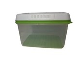 Rubbermaid Fresh Works Produce Saver Food Storage Container 17.3 Cup 4.1 L - £13.79 GBP