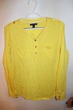 Tommy Hilfiger Women&#39;s Button Up Top Solid Yellow Metal Btn Sz L - £19.55 GBP