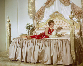 Julie Andrews barefoot lying on vintage bed 8x10 Photo - £7.66 GBP