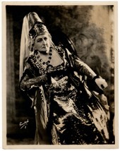 The Hunchback Of Notre Dame (1923) Kate Lester Character Shot By Jack Freulich - £59.95 GBP