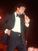 1985 Michael Jackson Poster 11X17 King Of Pop Moonwalk  - £9.29 GBP